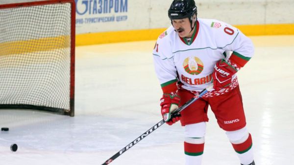 Чемпионка по конному спорту бежала в Польшу; Россия экстрадирует участника минских протестов. Главное в Беларуси за неделю