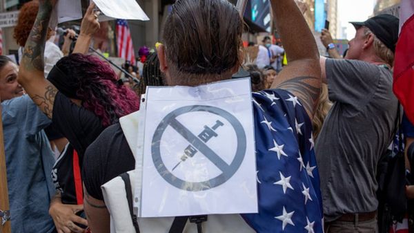 Covid-19 стал самой смертоносной эпидемией в истории США, обогнав "испанку"