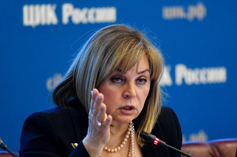 Памфилова уволила главу избиркома в Ставрополье, трех глав участковых комиссий в трех регионах и заявила о "пятой колонне" в Петербурге