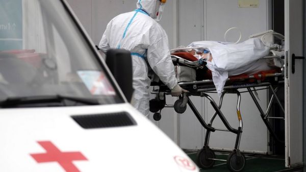 Коронавирус: в России новый антирекорд - более 40 тысяч заболевших, в Китае ограничения за сто дней до Олимпиады