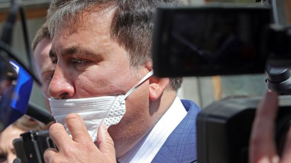 Саакашвили заявил, что он уже в Грузии. Власти страны это не подтверждают