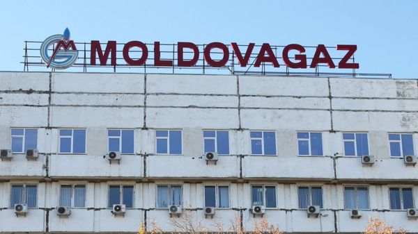 Дайджест: премьер Судана вернулся в резиденцию; в Бразилии одобрили обвинения против Болсонару