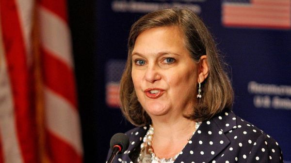 Дайджест: Медведев объяснил, почему Москве не нужен диалог с Киевом, Нуланд разрешили приехать в Россию