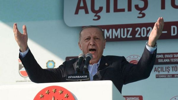 Президент Турции Эрдоган решил выслать послов США, Германии, Франции и еще семи стран