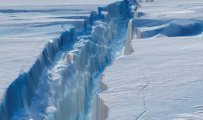 Ледяной «клей», скрепляющий Антарктиду, стремительно разрушается