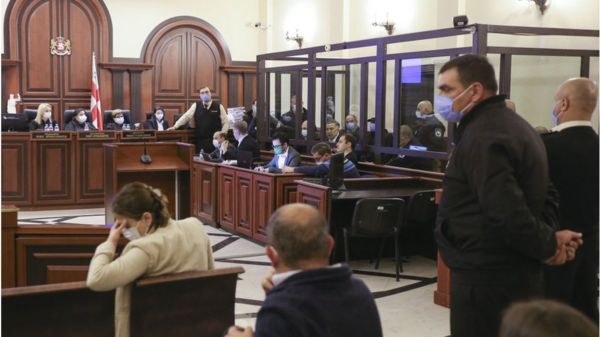 "У Грузии не было президента - преступника". Михаил Саакашвили впервые выступил на судебном процессе - над ним