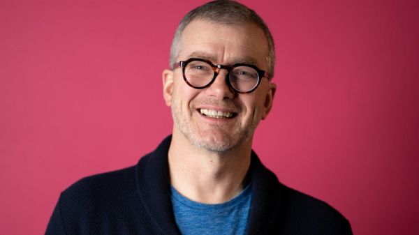 "Работать с 9 до 5 с понедельника по пятницу - старомодно". Британский банк ввел четырехдневную рабочую неделю