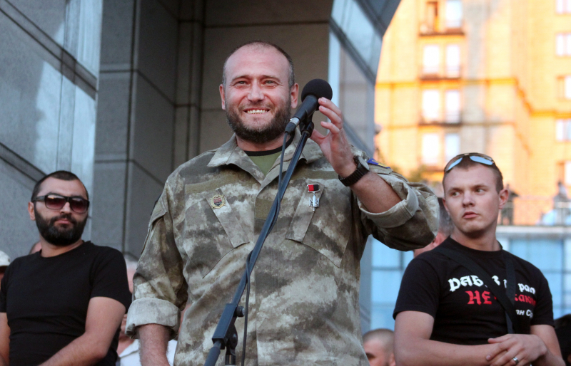 Бывший глава "Правого сектора" Дмитрий Ярош заявил, что назначен советником главнокомандующего Вооруженных сил Украины