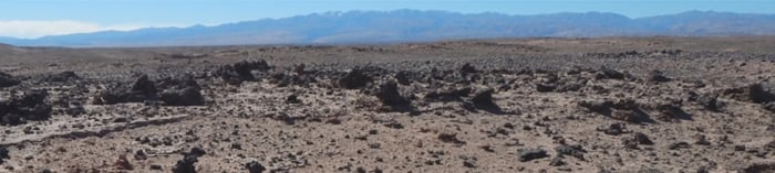 Таинственные осколки внеземного стекла разбросаны по пустыне Атакама в Чили