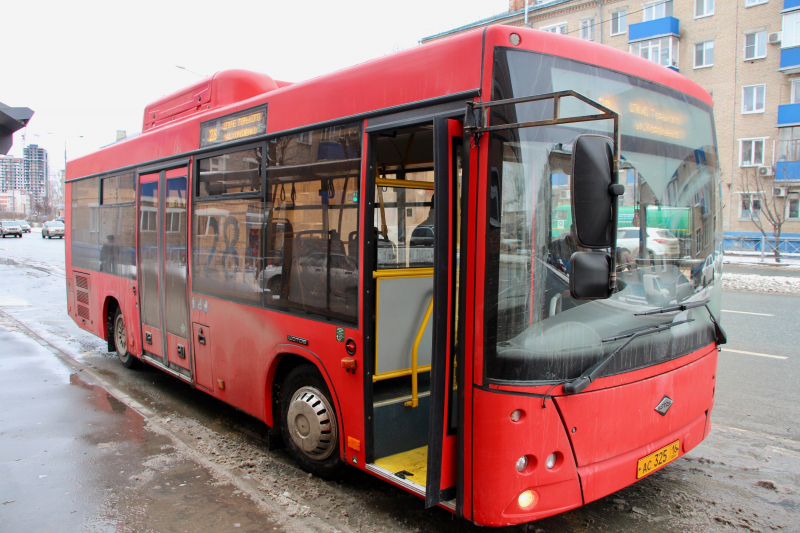 В Татарстане запретили пускать в транспорт без прививки от коронавируса