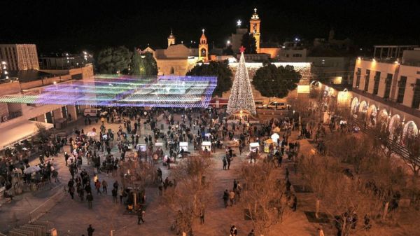 Рождество: фотографии празднеств в Вифлееме и мессы в Ватикане