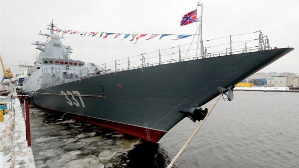 "Проворный" в огне: что сгорело на корвете в Санкт-Петербурге и для чего нужен этот корабль