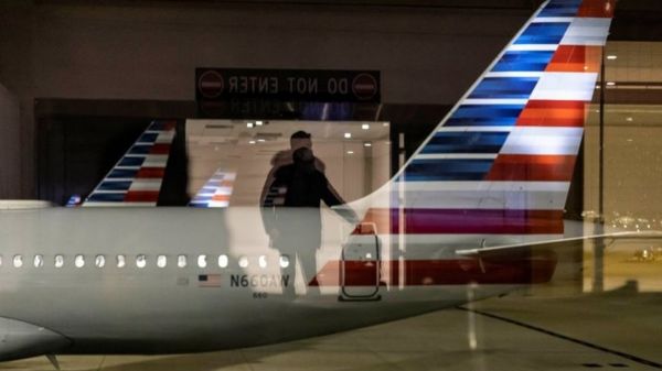 Дайджест: мир закрывается от "Омикрона", страны НАТО опять предупреждают Россию