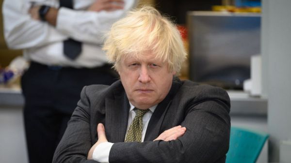 Дайджест: в Чили выбрали президента, японские туристы вернулись на Землю