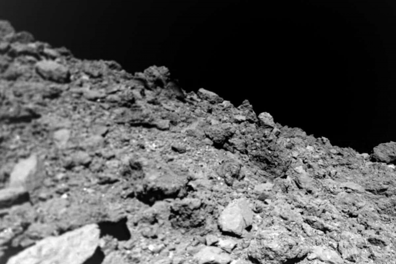 Получены первые результаты исследования образцов с астероида Рюгу