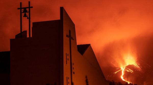 Извержение вулкана Кумбре-Вьеха на Пальме закончилось. Вот что оно сделало с островом за три месяца