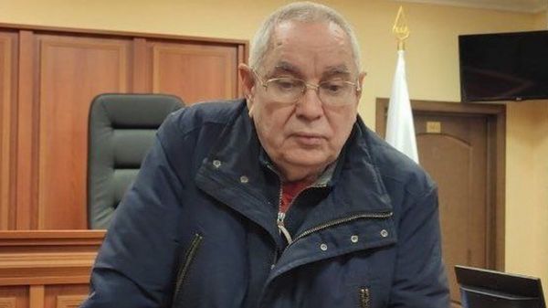 Иван Жданов сообщил, что его отца снова отправили в СИЗО