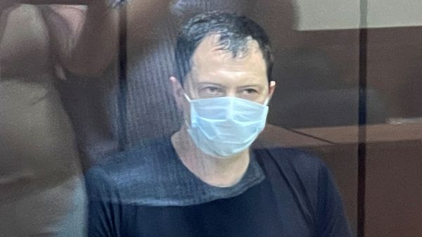 У главы ставропольского ГИБДД кроме коттеджа с "золотым унитазом" нашли более 20 объектов недвижимости и шесть машин