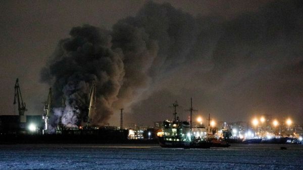 "Проворный" в огне: что сгорело на корвете в Санкт-Петербурге и для чего нужен этот корабль