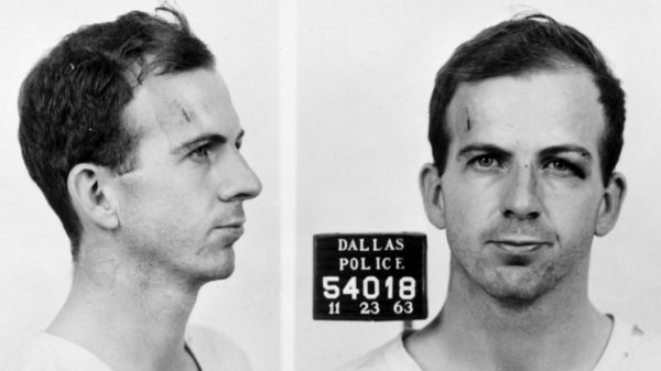 Убийство Кеннеди: агент "Перекати-поле", советские тосты и странные звонки. Что нового в рассекреченных документах по делу