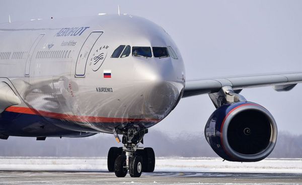 Росавиация сообщила об опасном сближении самолета-разведчика НАТО и борта "Аэрофлота" над Черным морем