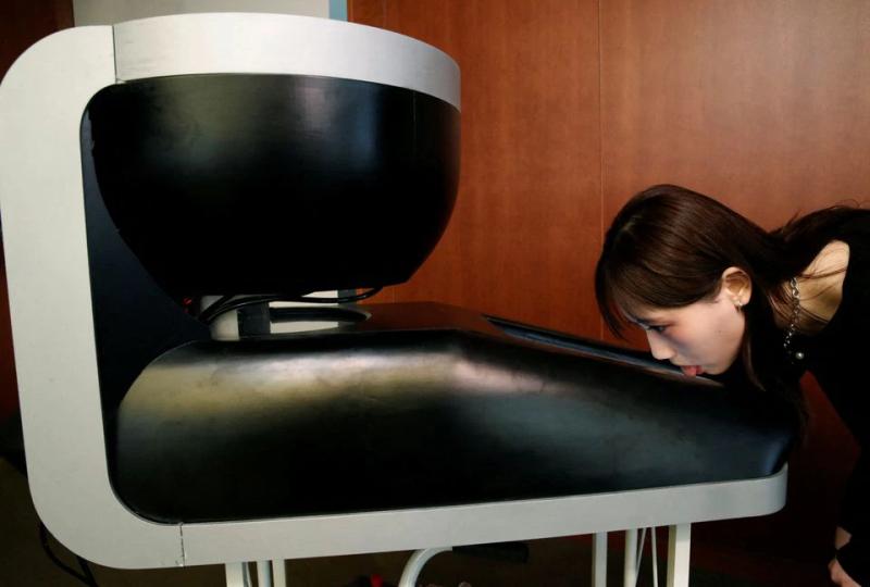 Вкусное телевидение: японский профессор создал телевизор передающий вкусы