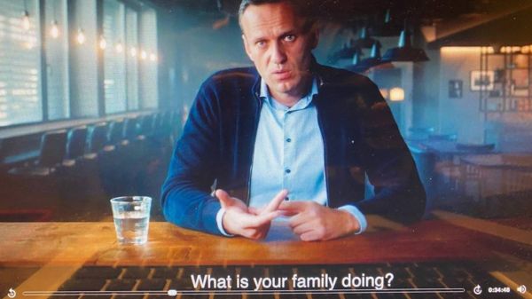 Фильм HBO о Навальном показали на фестивале Sundance. Какой получилась картина