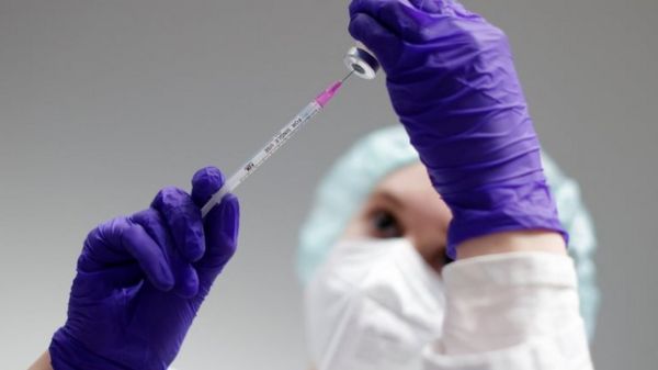 Коронавирус: в России новый максимум заболевших за сутки; Кирибати вводит первый локдаун за время пандемии