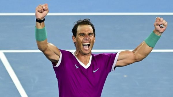 Дайджест: Запад готовит "сокрушительные" санкции против России в случае вторжения на Украину