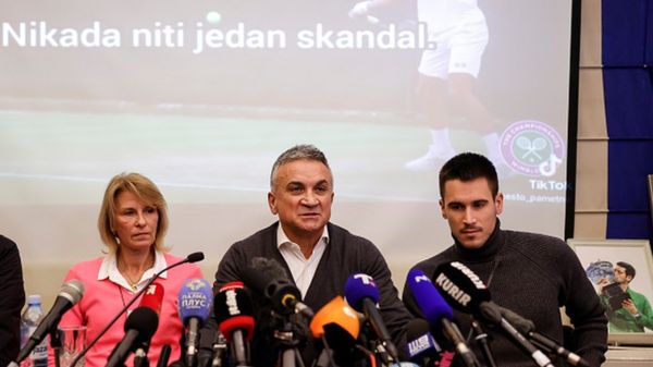 Место в истории. Как австралийский скандал скажется на карьере Джоковича?