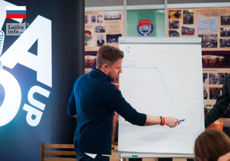 МАМА, Я — СТЕНДАПЕР: КАК НАЧАТЬ КАРЬЕРУ КОМИКА