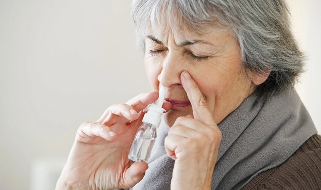 В Японии разработали назальный спрей против старческого слабоумия