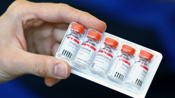 Что происходит с вакцинацией в России на фоне новой волны коронавируса