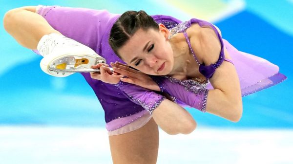 Дайджест: CША предупредили об "открытом окне" для вторжения России на Украину; Макрон едет в Москву