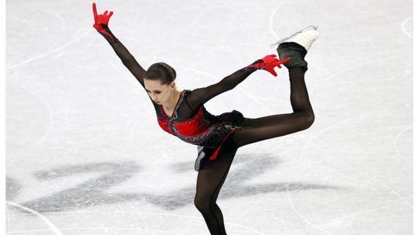 Олимпиада-2022: золото российских лыжниц и танцы на льду; решение о Валиевой пока не принято