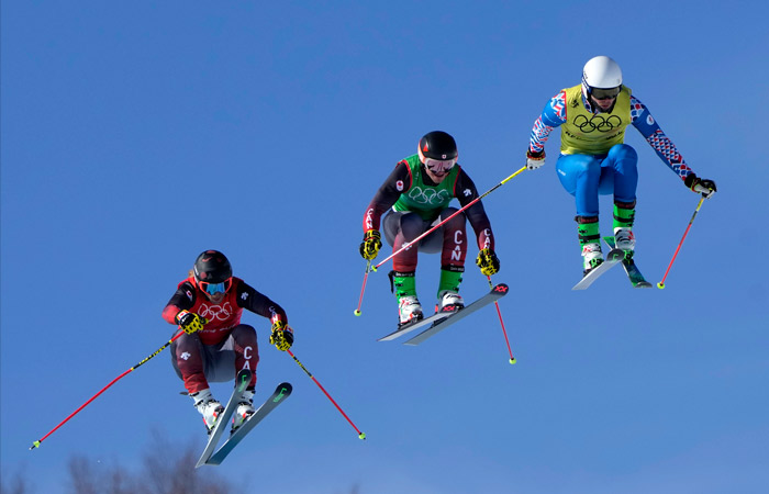 Российский фристайлист Ридзик завоевал бронзу Олимпиады в ски-кроссе - Новости Олимпиады 2022 в Пекине