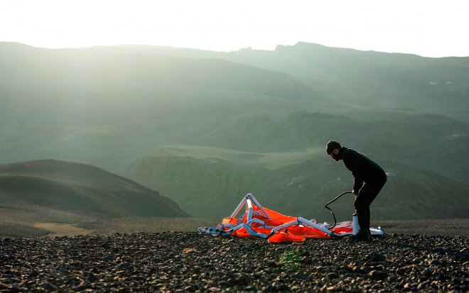 Надувная палатка Cave XL от Heimplanet выдержит самый суровый шторм