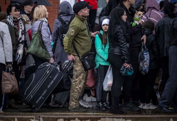 "Точка У" разорвалась на вокзале в Краматорске, 52 человека погибли. Что известно о нападении и ракете