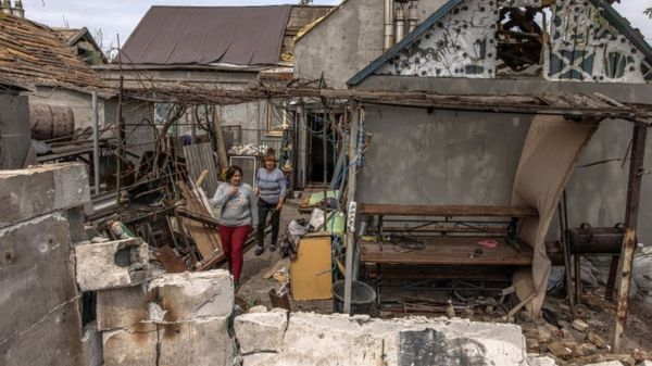 Война в Украине, день 65-й: Россия пытается наступать в Донбассе, Украина заявила о взятии важного села под Харьковом