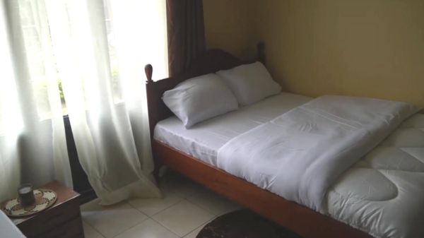 Билет в один конец: нелегалов в Британии ждет депортация в Руанду