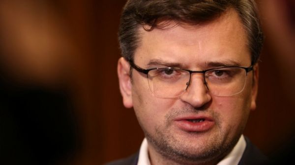 "После Бучи Запад должен дать Украине любое оружие". Интервью главы украинского МИД Дмитрия Кулебы Би-би-си