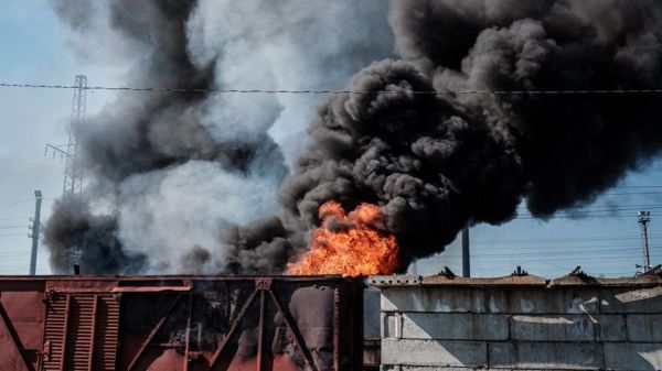 Война в Украине, день 64-й: ракетный удар по Киеву во время визита генсека ООН, Байден просит $33 млрд для Украины