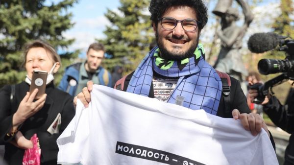 Журналистов из DOXA приговорили к двум годам исправительных работ