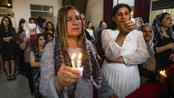 Фото: православные христиане во всем мире отмечают Пасху