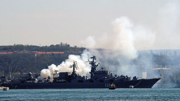 После сообщения о затоплении крейсера "Москва" Россия ударила по Киеву. Что известно
