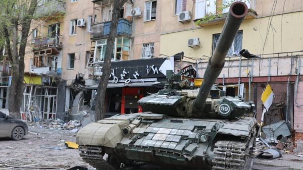 71-й день войны. Путин: защитники "Азовстали" должны сдаться; ООН объявила о третьем раунде эвакуации из Мариуполя