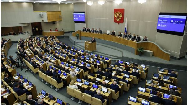 "Была цель стигматизировать, а сейчас - уничтожить". К чему приведет новый закон об "иностранных агентах"