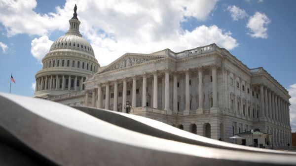 CША выделили $40 млрд на оружие и другую помощь Украине. Почему это важно и что получит Киев