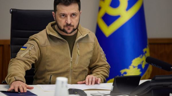 79-й день войны в Украине. Разгром российской колонны под Северодонецком, Макрон и "лицо Путина", санкции против Кабаевой