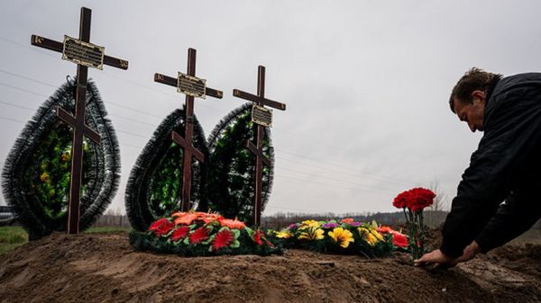 72-й день войны. Зеленский советует не поддаваться на ядерный шантаж Кремля